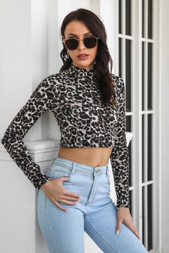 Printed Cropped Long Sleeve Tee