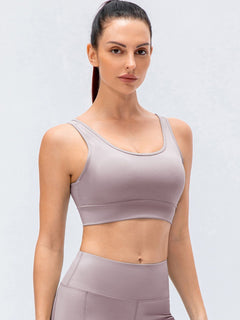 Scoop Neck Padded Sports Bra