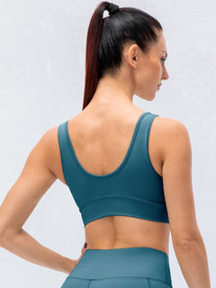 Scoop Neck Padded Sports Bra