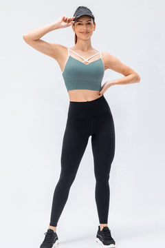 Contrast Crisscross Strap Sports Bra